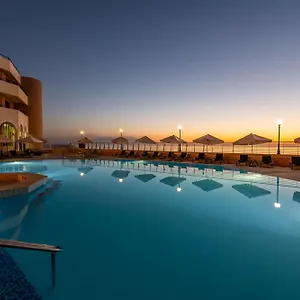 radisson-blu-resort.hotelssaintjulians.com/